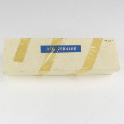 Voorwerpen Adlib\30000\V32229-b.jpg; V32229; ;